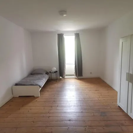 Gruppenunterkunft In Fuer 6 Personen Апартаменты Стендаль