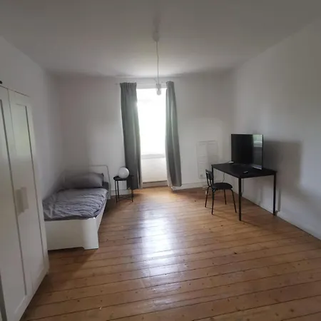 Gruppenunterkunft In Fuer 6 Personen *