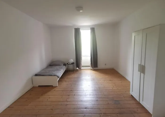 Gruppenunterkunft In Fuer 6 Personen Daire Stendal